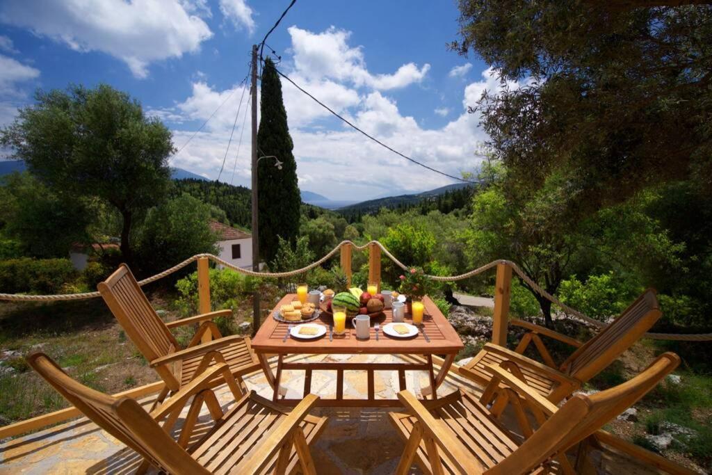 Mathilda'S House Villa Tselendata Exterior photo